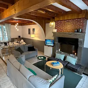 https://villa-stella-8pers-la-bourboule.hotels-rhonealpes.com